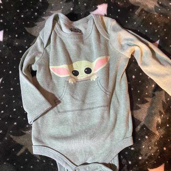 Other - Star Wars Baby Yoda Long Sleeve Onesie | Grogu Pocket Graphic | 3–6M